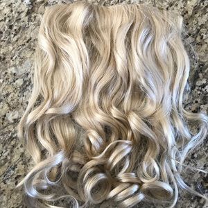 Hair Do clip in hair extension Blonde